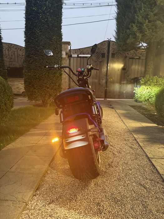 Scuter Electric At Performance