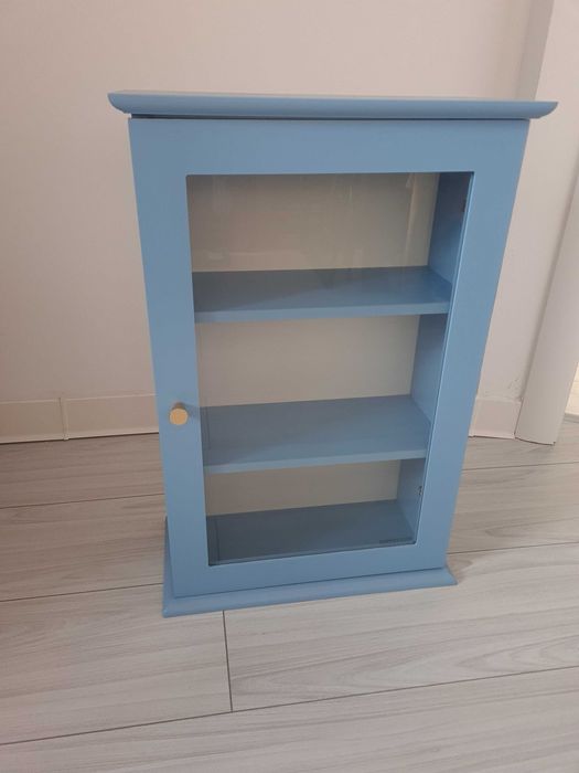 Dulapior perete neutilizat