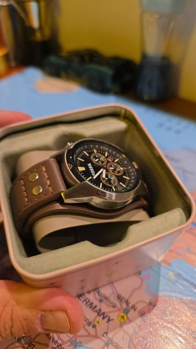 Vând ceas Fossil Coachman - impecabil, ca nou
