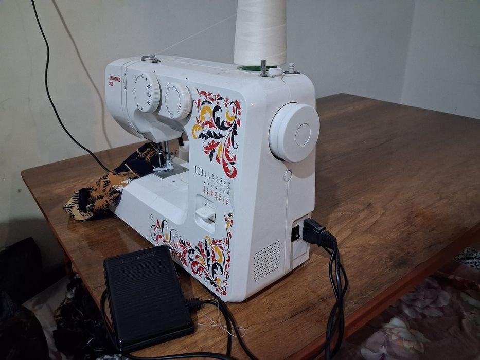 JANOME tikish moshinasi ideal