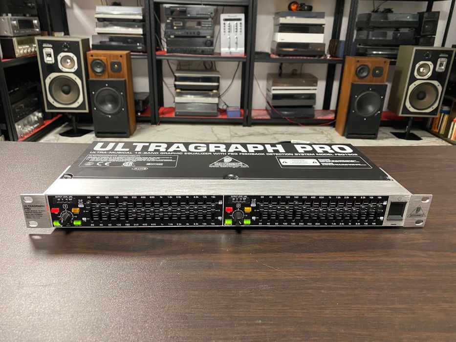 Еквалайзер Behringer