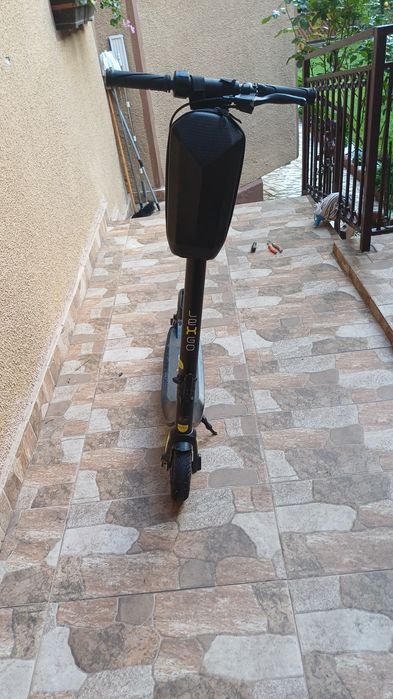 Trotinetă Electrică LexGo R8 Plus(Trimit prin cargus suport eu transport)
