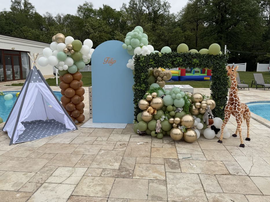 Aranjament decor baloane  botez nunta majorat