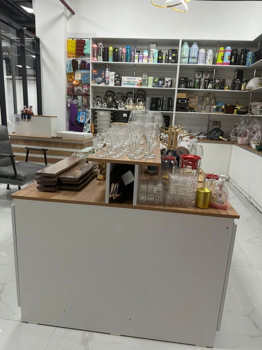 Мебель для магазина.бутика