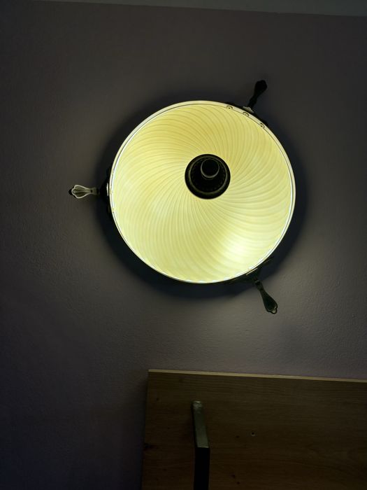 Lampă de perete clasica