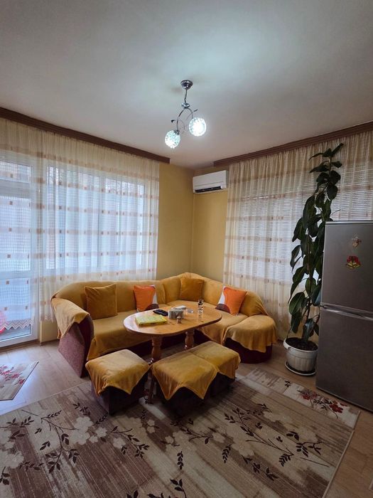 Двустаен апартамент