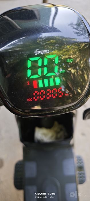 В продаже скутер