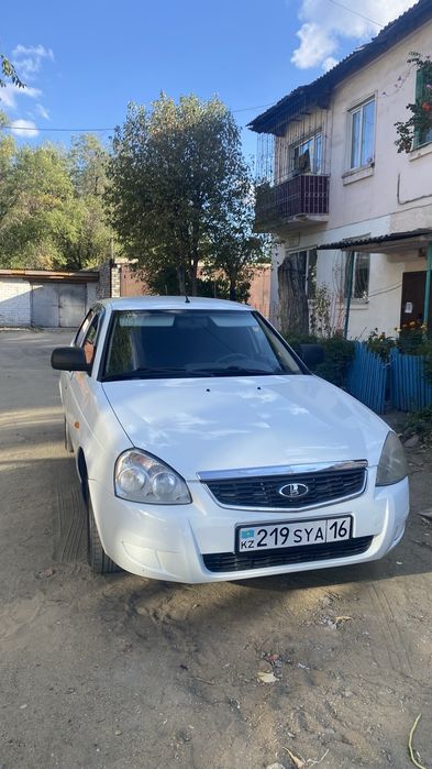 Приора 2 продам 2014 года