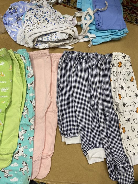 Ползунки , Шапочки, маечки, рубашки