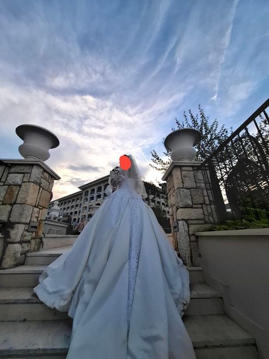 Сватбени рокли ,комплект