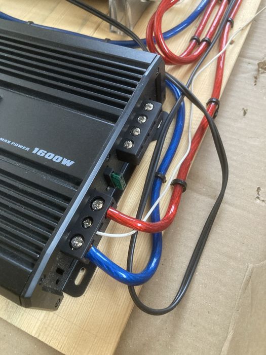 Усилвател за кола