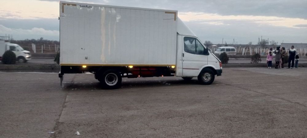 Ford 4 5 tonnaga moslashgan ideal holatda