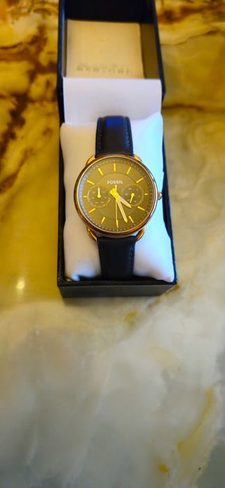Fossil часовник дамски