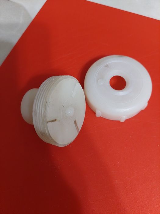 Разбрызгиватель для полива