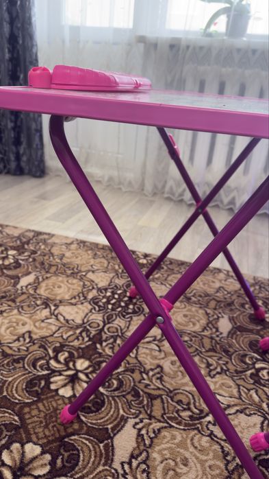 Столик для письма децкий