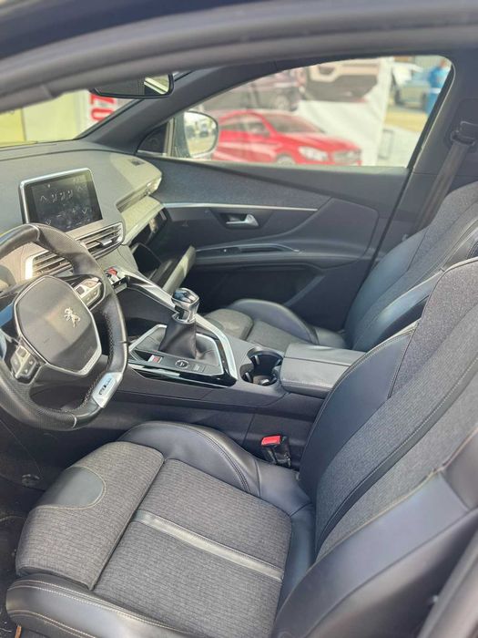 Peugeot 5008 GT LINE, an 2018, 7 locuri