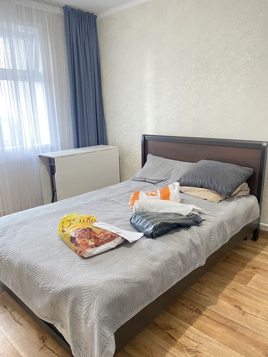 Продам срочно кровать двухспальный