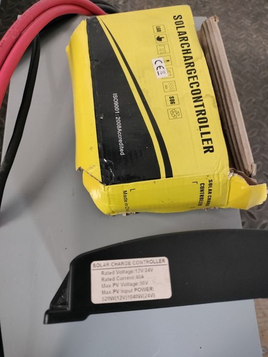 Sistem 4 panouri solare+invertor1200w+controler