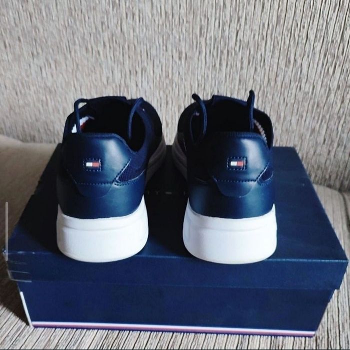 Tommy Hilfiger Nr 40 noi