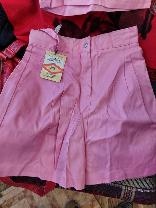 Продаю одежду детскую