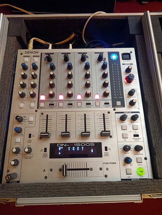 Set DJ Profesional: Pioneer CDJ-400 + Denon DN-X1500S + Flight Case