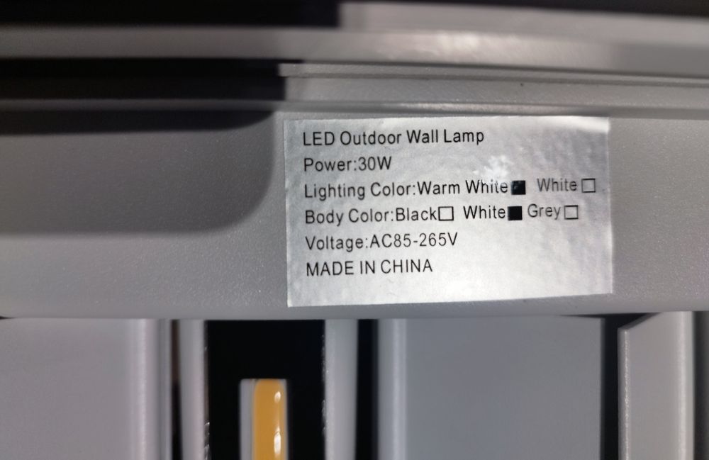 LED външна стенна лампа с датчик за движение – 30W