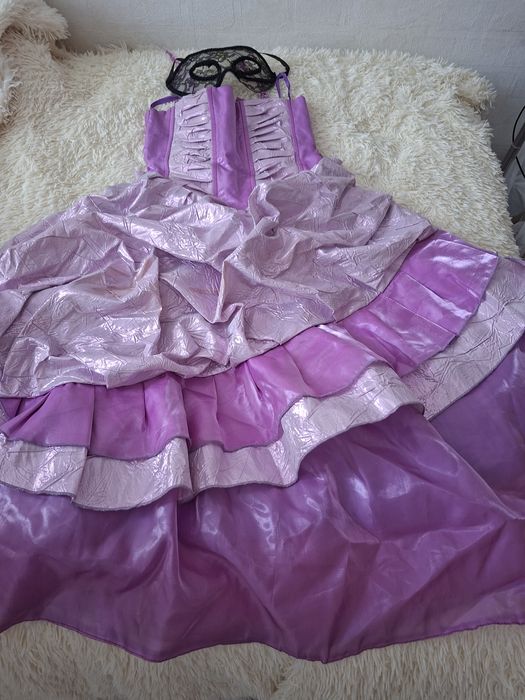 Продам костюм на ребенка