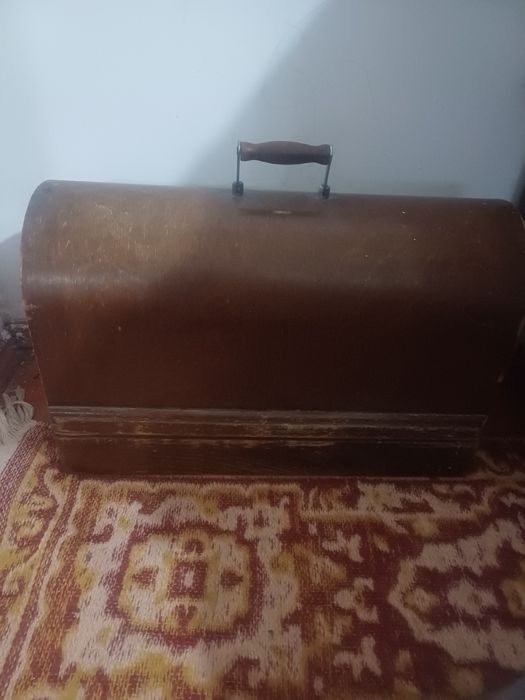 Ручная швейная машина