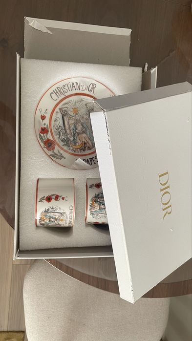 Чайный сервиз Dior, 2 шт