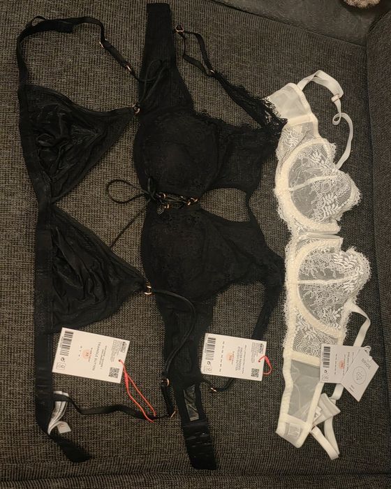 Set sutiene noi cu etichetă Penti