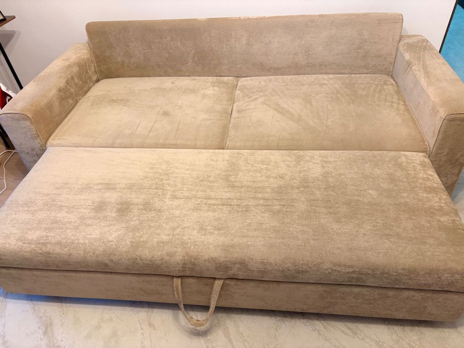 De vanzare canapea extensibila