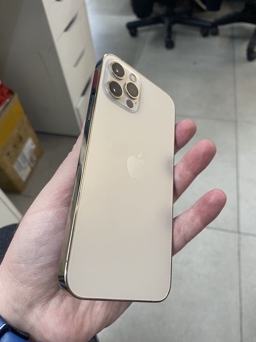 Продам Iphone 12 pro 128gb