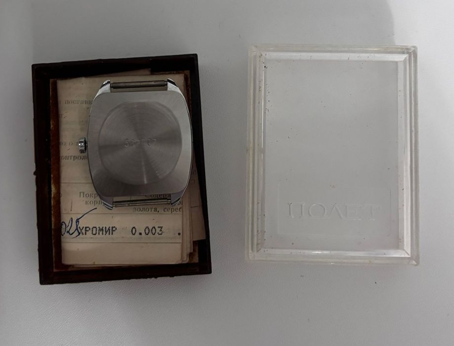 Часы Полет абсолютно новые