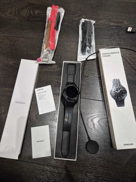 Samsung Galaxy Watch 4 Classic 46mm + 5 каишки