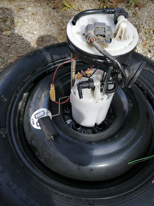 Бензинова помпа за Нисан кашкай оригинална,свалена след ПТП.