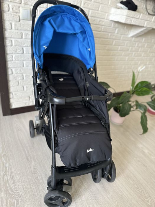 Продам коляску отличного качества