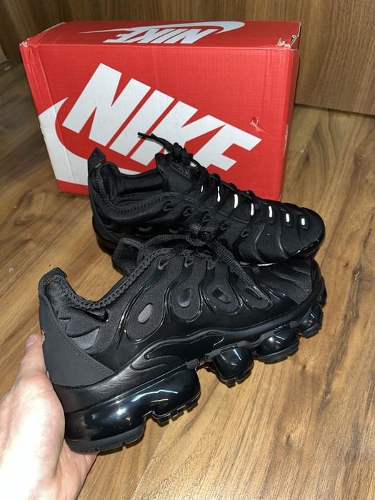 nike vapormax marimea 42