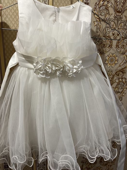 Продам платье детское