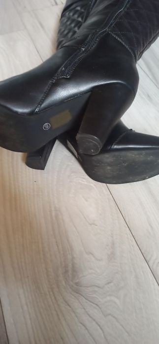 Cizme inalte, mărimea 40