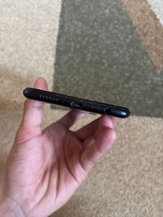 Samsung a10s продам