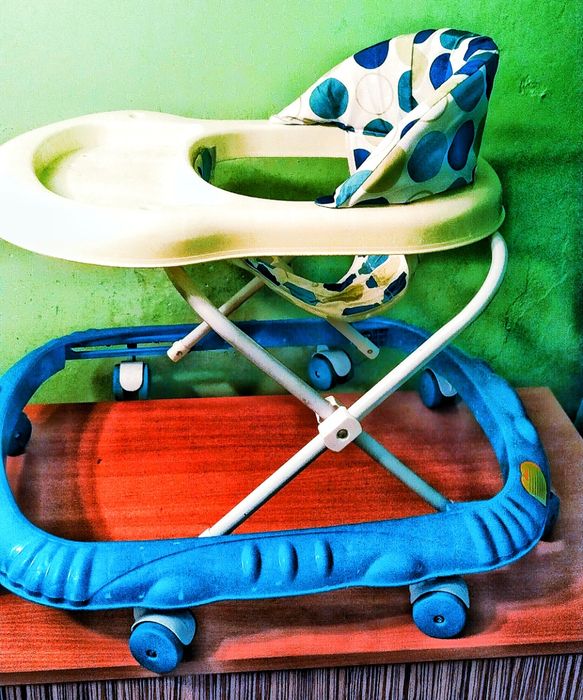 Продам Ходунки детский