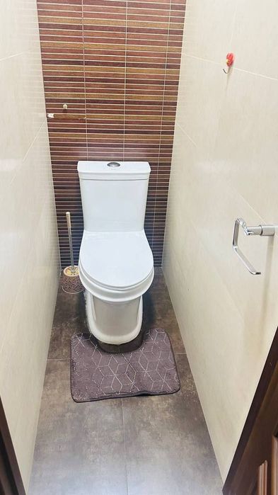 Квартира на Дружба народов 2/2/9 общ пл 65м Отдельный вход