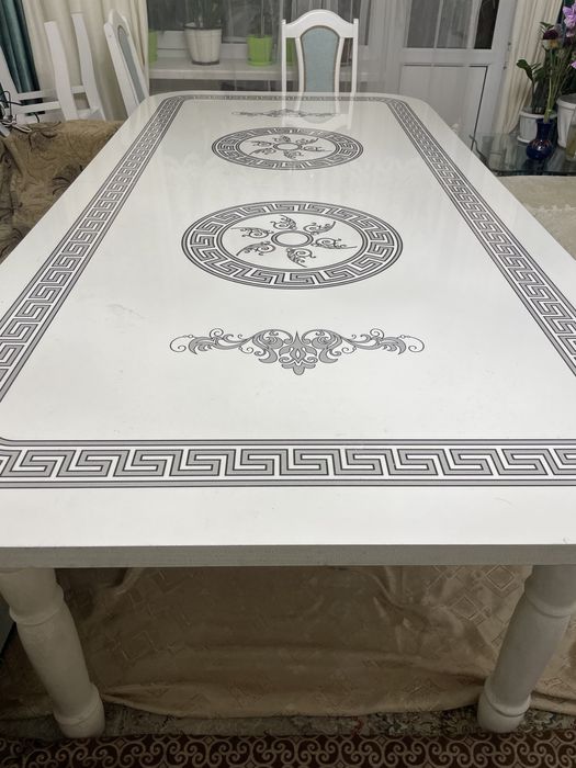 Продам стол