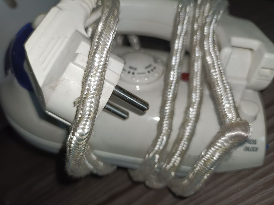 Утюг дорожный мини