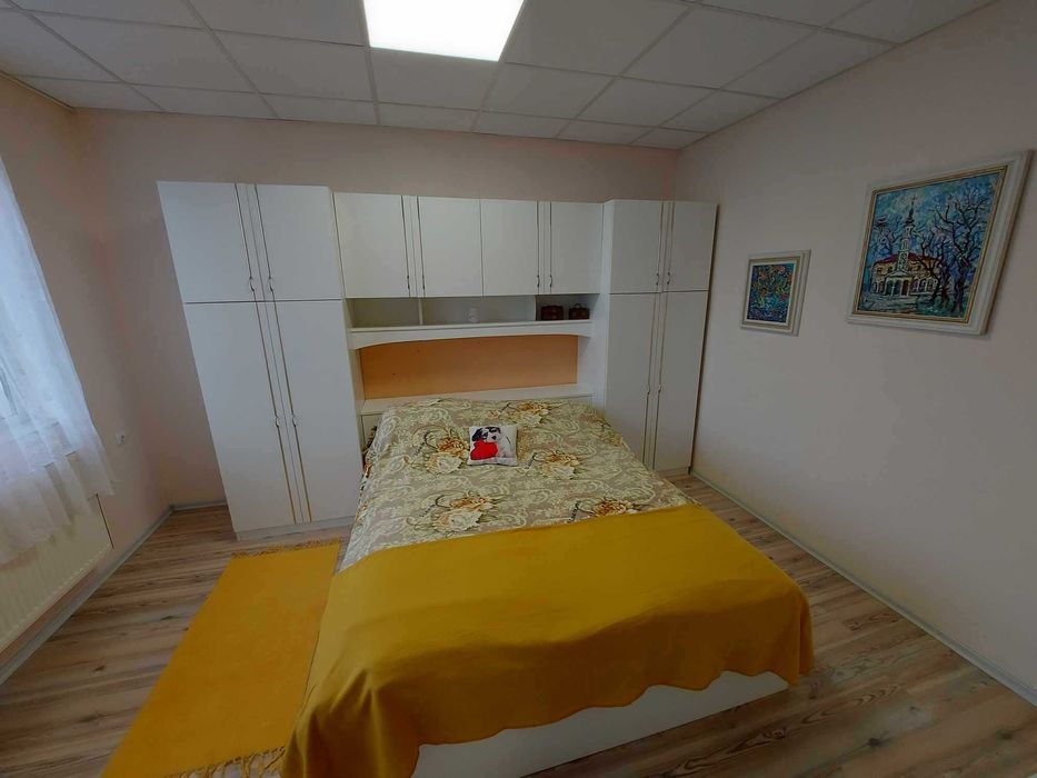 Продава се Четиристаен апартамент в Търговище, Център - 90 кв.м за 1473 €/кв.м - Снимка #4