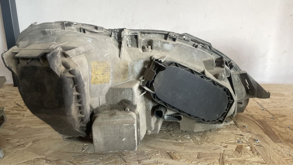 Фар мерседес 220