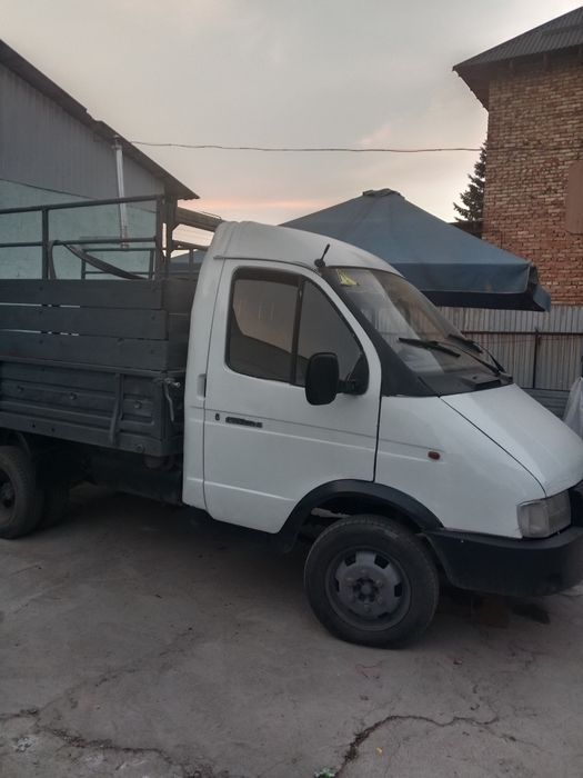 Газель бортовой в хорошем состоянии