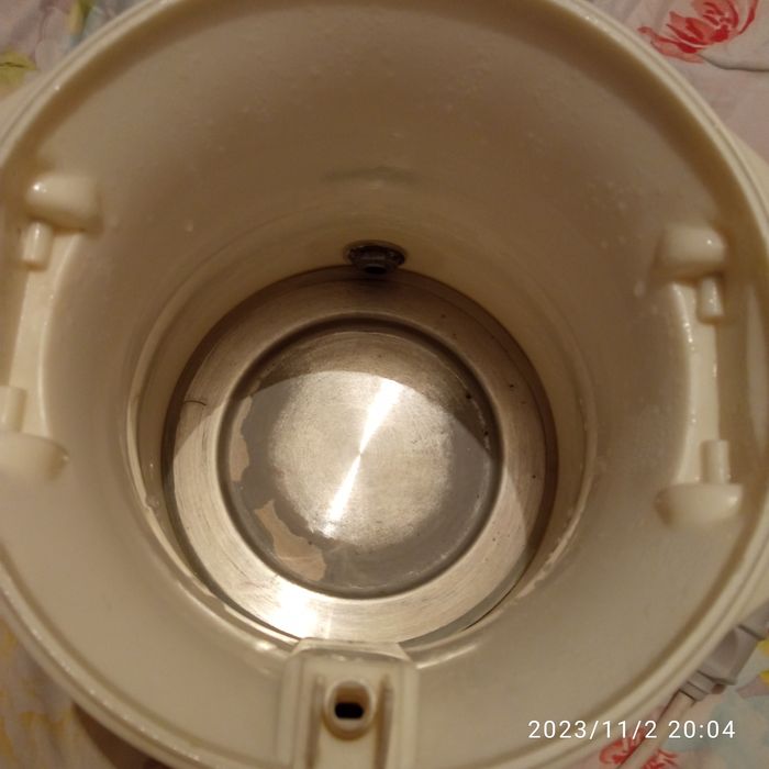 электросамовар пластмассовый