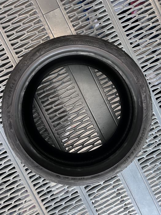 Set anvelope vara BMW seria 4 - 255/35/19, 235/40/19