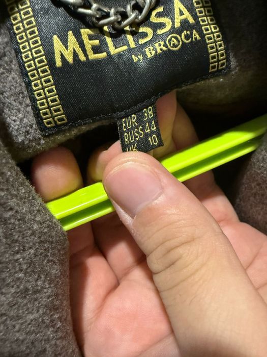 Женское пальто (сезон осень)